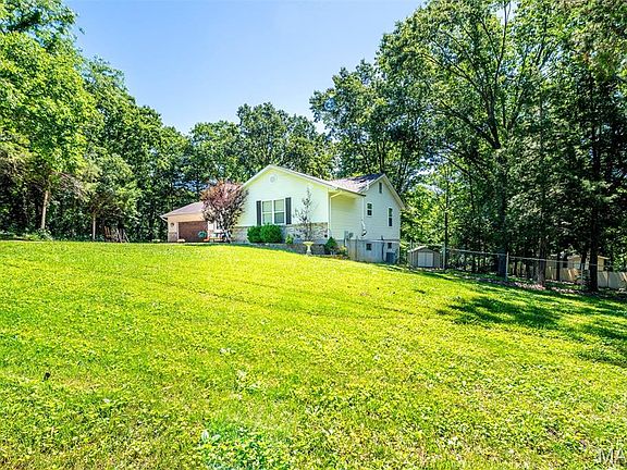 4th image of 7380 Cedarwood Ln