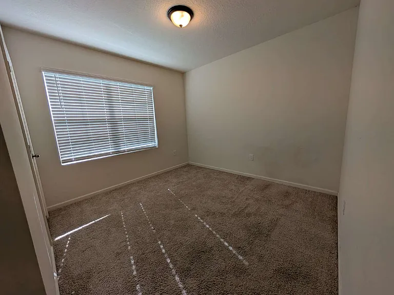 1606 Degroodt Rd SW — Photo 12
