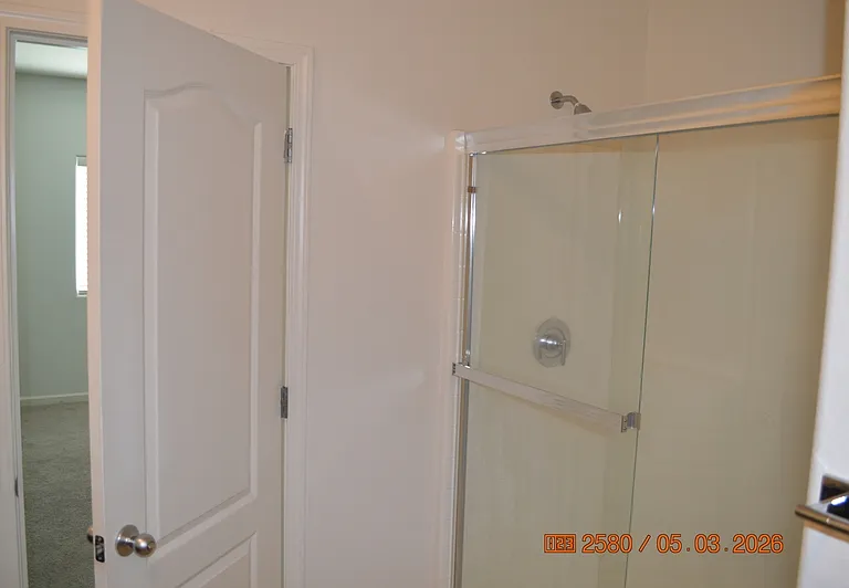 4220 Freemark Ave — Photo 13