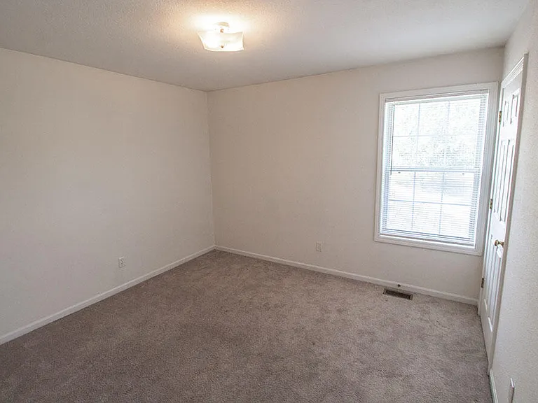 5200 Tessa Way — Photo 21