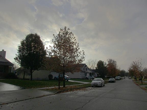 5th image of 8381 Glencrest Dr