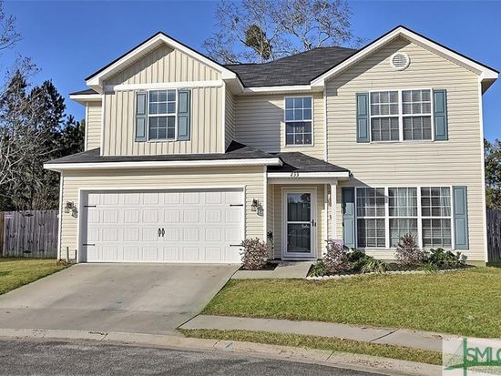 233 Drayton Ct, Hinesville, GA 31320