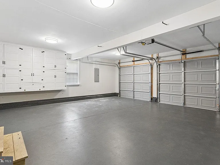 127 Bell Ave — Photo 29