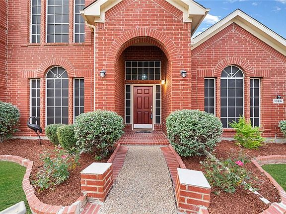4th image of 1024 Caddo Dr
