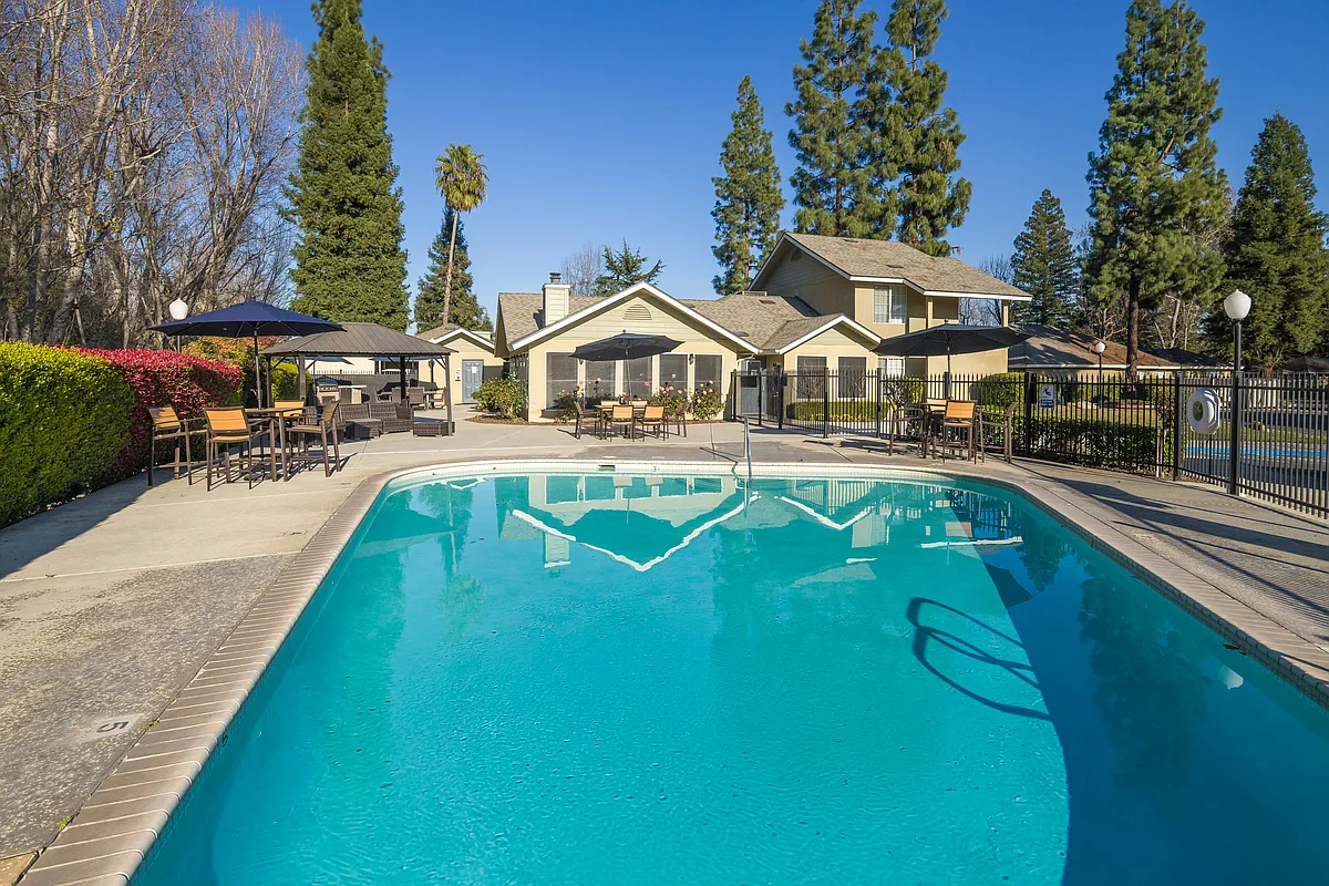Building Photo - Cottonwood Grove Apartments