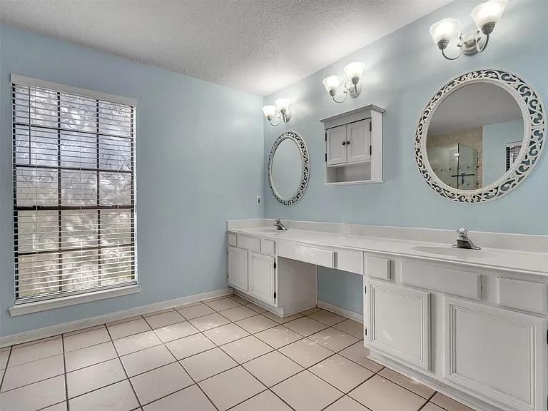 2108 Autumn Cove Dr — Photo 30