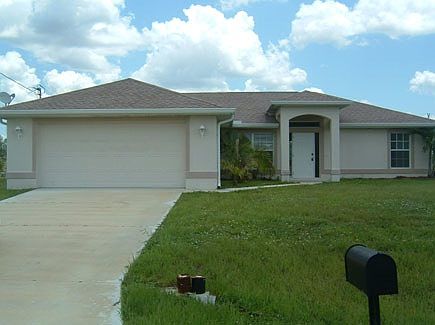 1st image of 3247 NE 8th Pl
