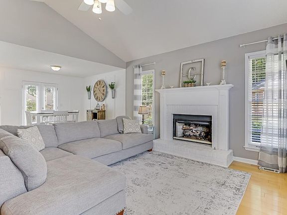 5th image of 3466 Whisperwood Ct NW