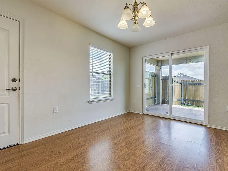 4607 Nuckols Crossing Rd — Photo 9