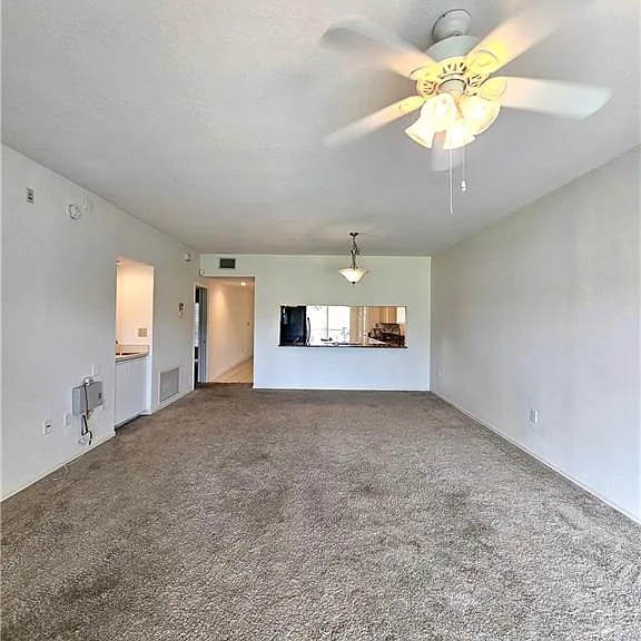 6025 Chardonnay Ln #102 — Photo 15