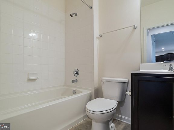 5th image of 5 Mossy Creek Ln