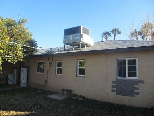 2nd image of 650 W 6th Dr
