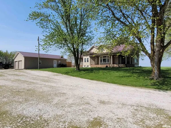 3052 N 1800th Ave, Clayton, IL 62324