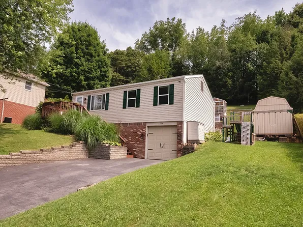 134 Terrace Ave, Leechburg, PA 15656