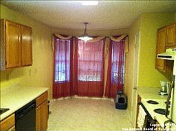 3rd image of 5214 Lakebend East Dr