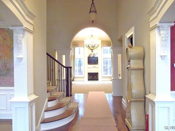2nd image of 2690 Imperial Crest Ln