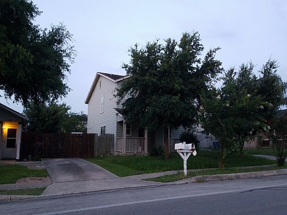 3rd image of 1922 W Ansley Blvd