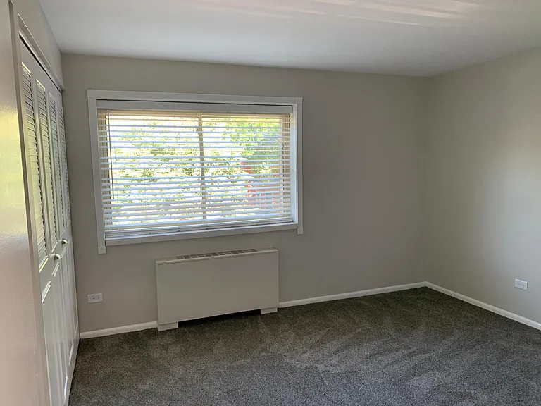 1260 York St #301 — Photo 34