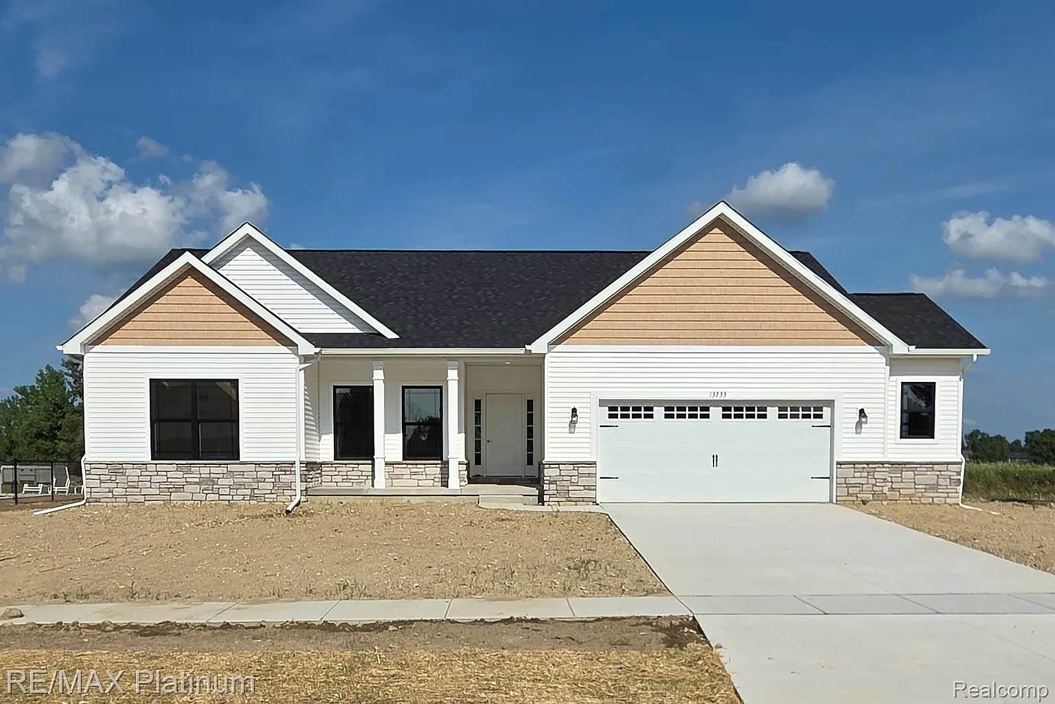 13233 Westwinds Dr photo 1