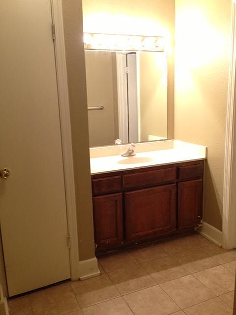 1st image of 4309 Greenholme Dr