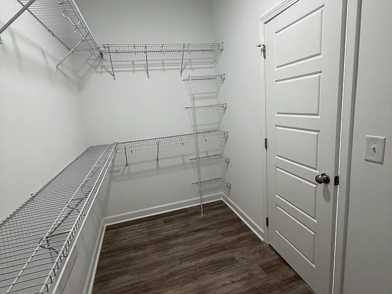 405 Creeks Edge Dr — Photo 14