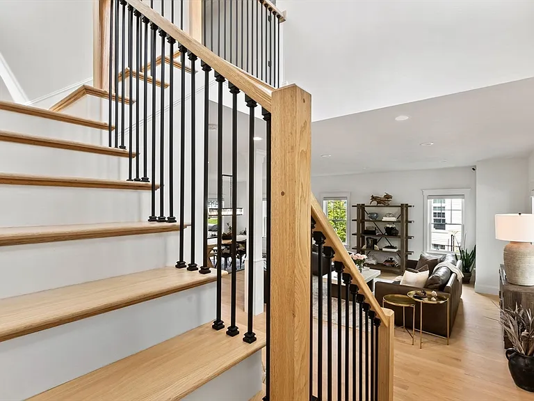 4 Gabaree Ct — Photo 27
