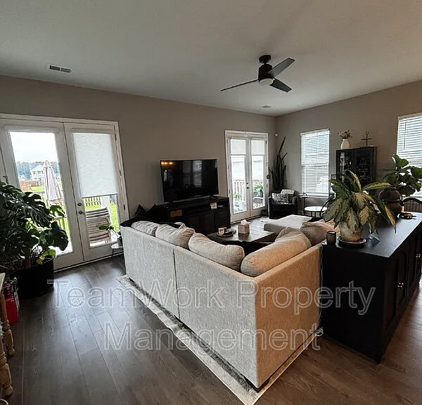 214 Narrowleaf Ave — Photo 16