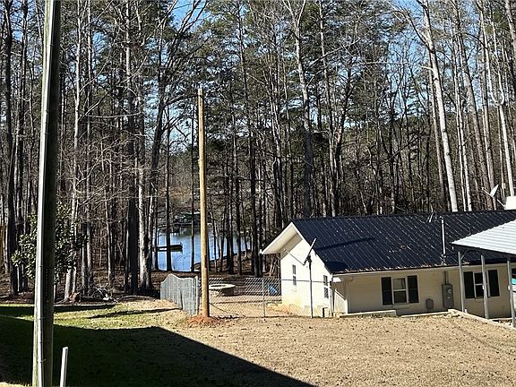 4th image of Lots 240 246