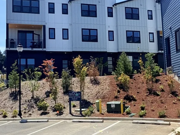 6424 NW Olympic Ln #47, Camas, WA 98607