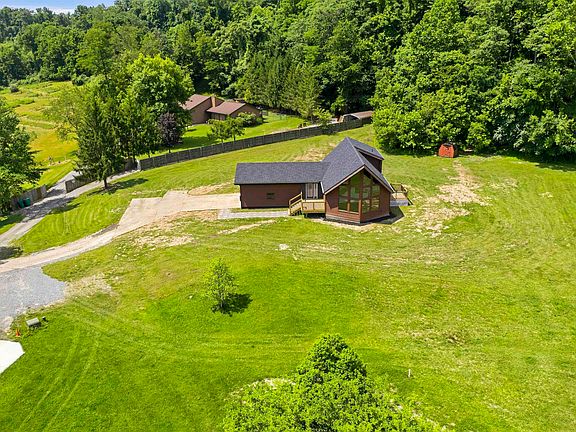 5th image of 302 Taftarosa Dr