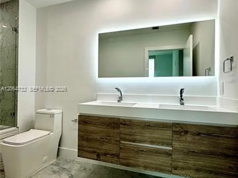 31 SE 5th Street Cu #4214 — Photo 12