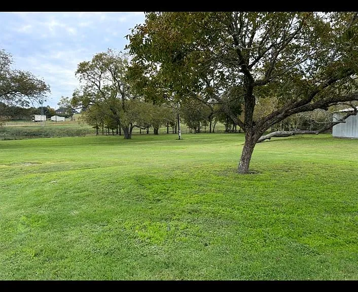 1200 Choctaw Rd — Photo 4
