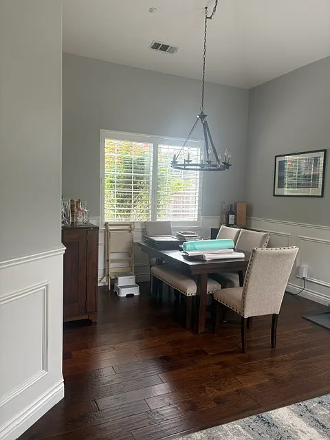 4 bed, 2067 sqft, $4,800 — Photo 4