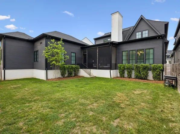 328 Kelly Glenn Ct, Brentwood, TN 37027