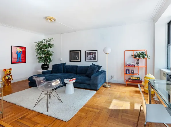96 Arden St APT 2A, New York, NY 10040