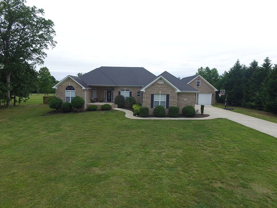 2nd image of 53 Windwood Dr
