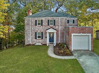 1514 North Dr, South Charleston, WV 25303