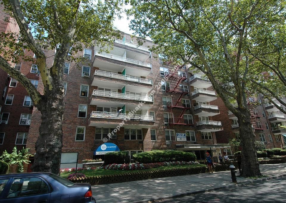 2nd image of 2785 Ocean Pkwy APT 5H