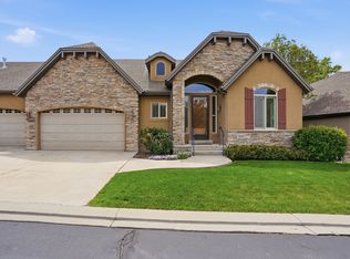 1832 E Peyton Ct, Holladay, UT 84117