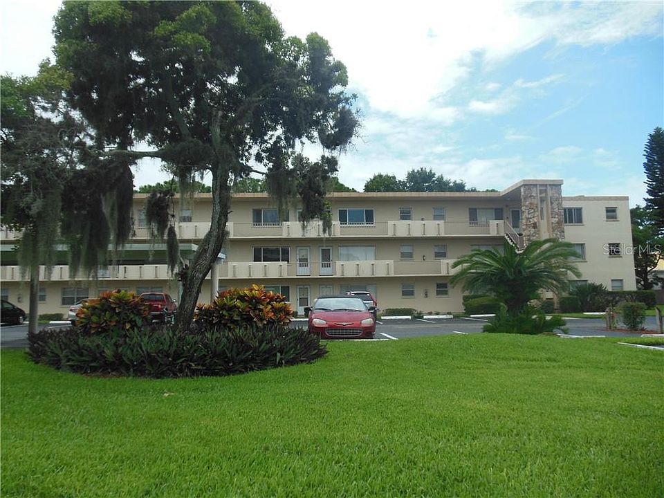1st image of 4480 Ironwood Cir APT 212A