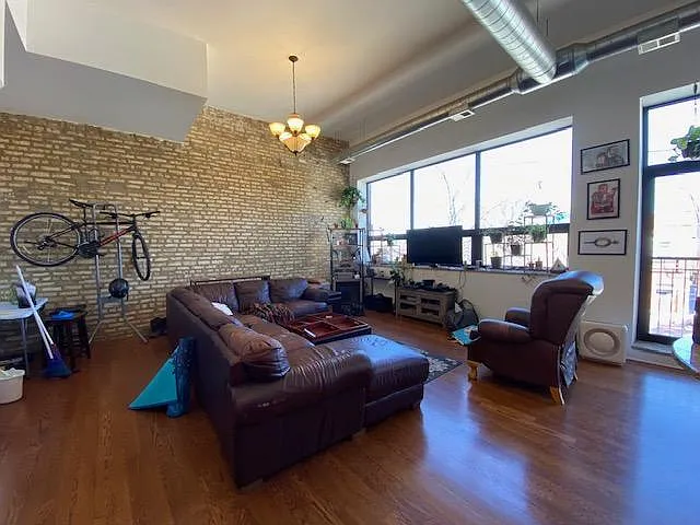 2373 N Milwaukee Ave #33 — Photo 11