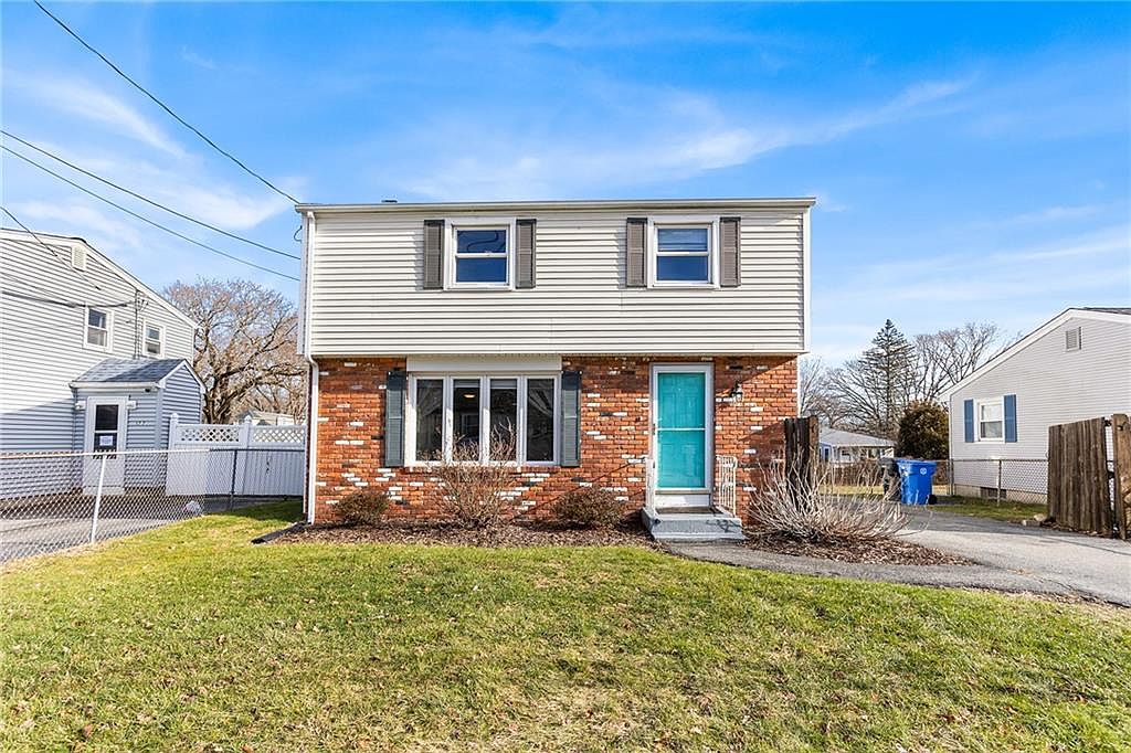173 Bryant St, Cumberland, RI 02864 Zillow