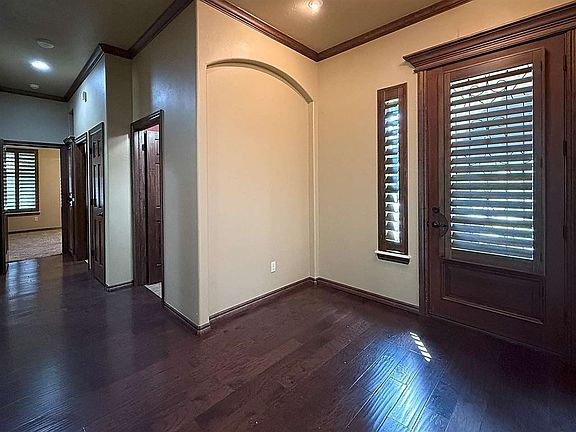3rd image of 13328 NW Apple Valley Dr