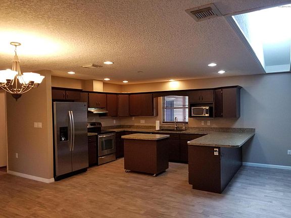 2nd image of 710 Venetian Way #0