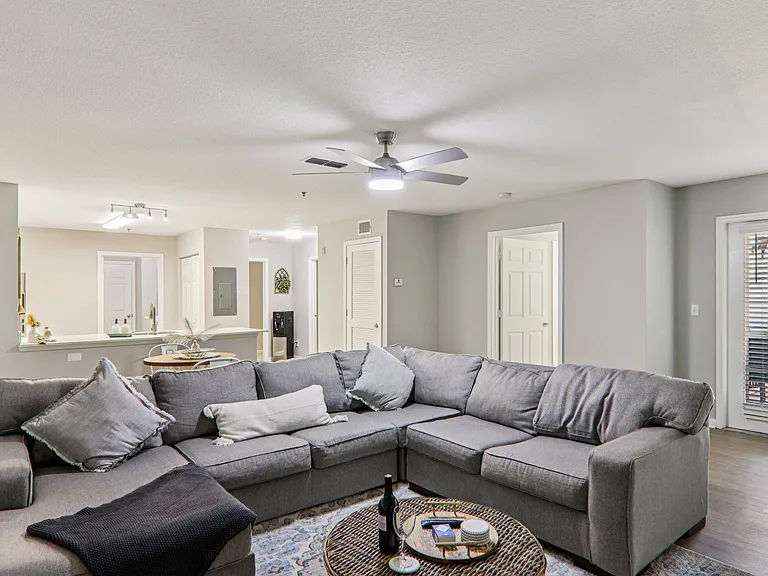 The Hub at Palmetto Pointe — Photo 27