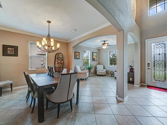3rd image of 2446 Heydon Cir E