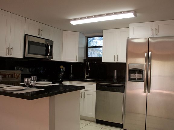 4th image of 8290 Lake Dr APT 237