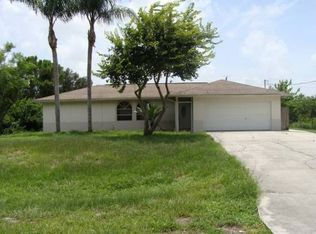 3755 Kemper St, Fort Myers, FL 33905