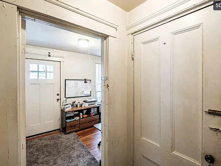 Bedroom 3, Office entrance