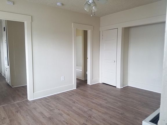 3rd image of 6225 Garvanza Ave